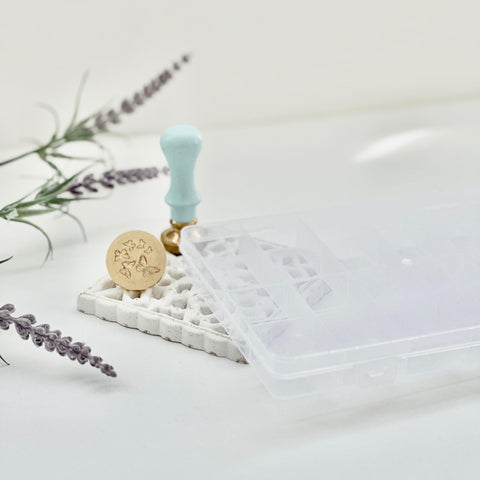 Wax Storage Box (nearly perfect)